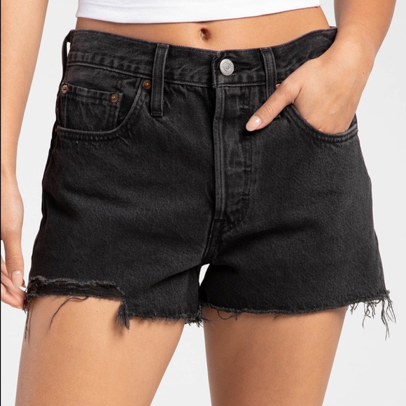 Levi’s 501 high rise jean shorts - Picture 1 of 3